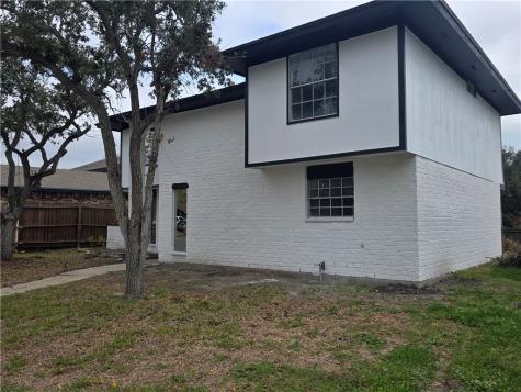 932 Waterview Street Portland TX 78374