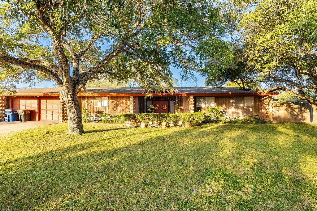 9542 Paula Drive Corpus Christi TX 78410