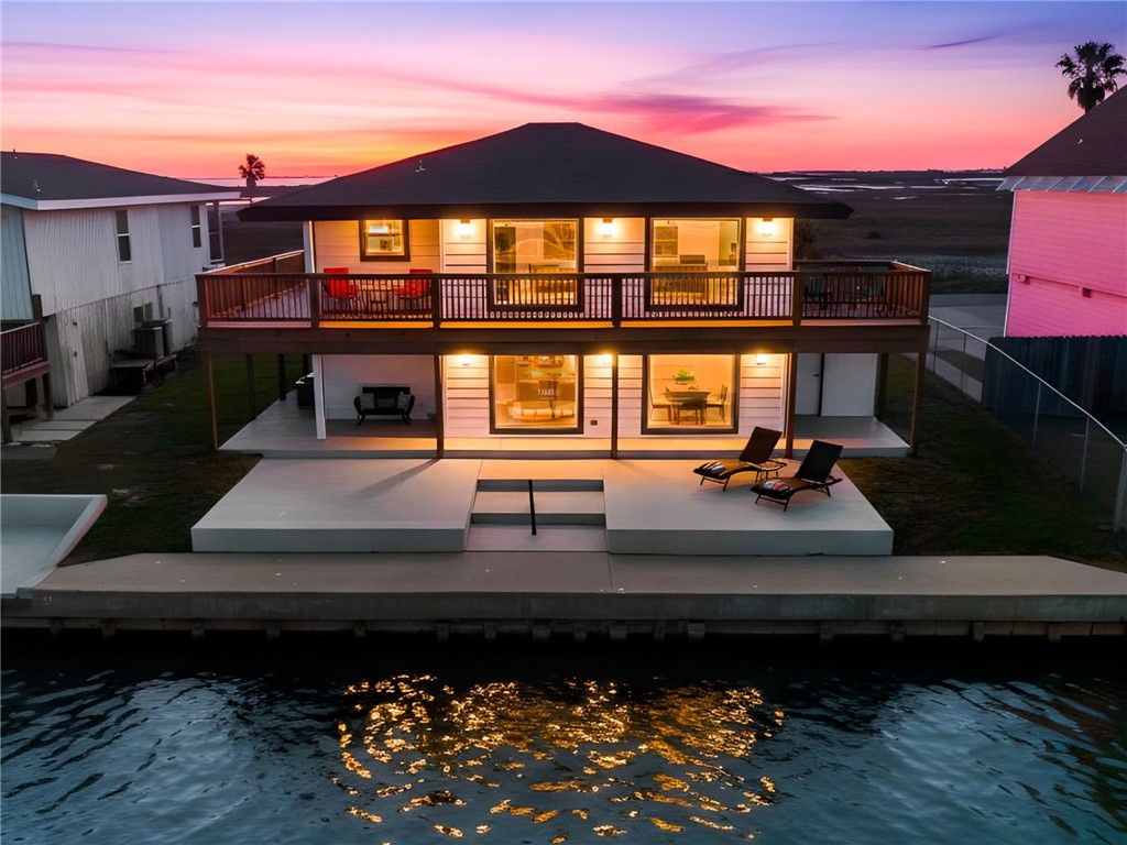 140 Port Saint Claire City By The Sea TX 78336