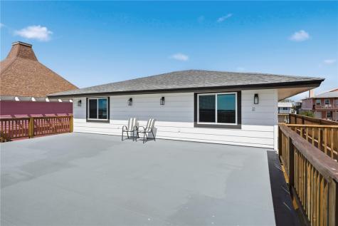 140 Port Saint Claire City By The Sea TX 78336