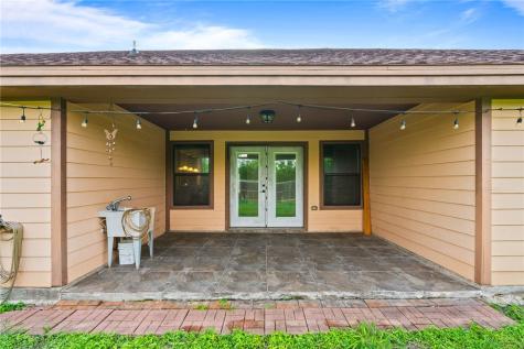 2136 S 5th Street Kingsville TX 78363