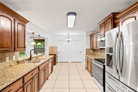 2136 S 5th Street Kingsville TX 78363