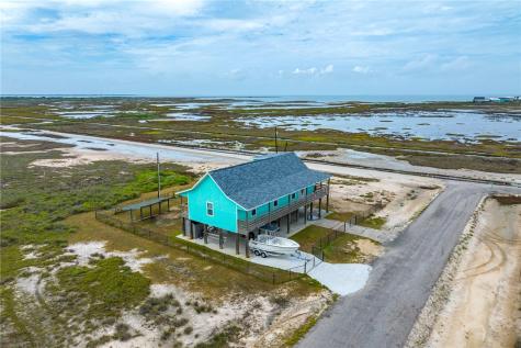53 Tern Street Rockport TX 78382