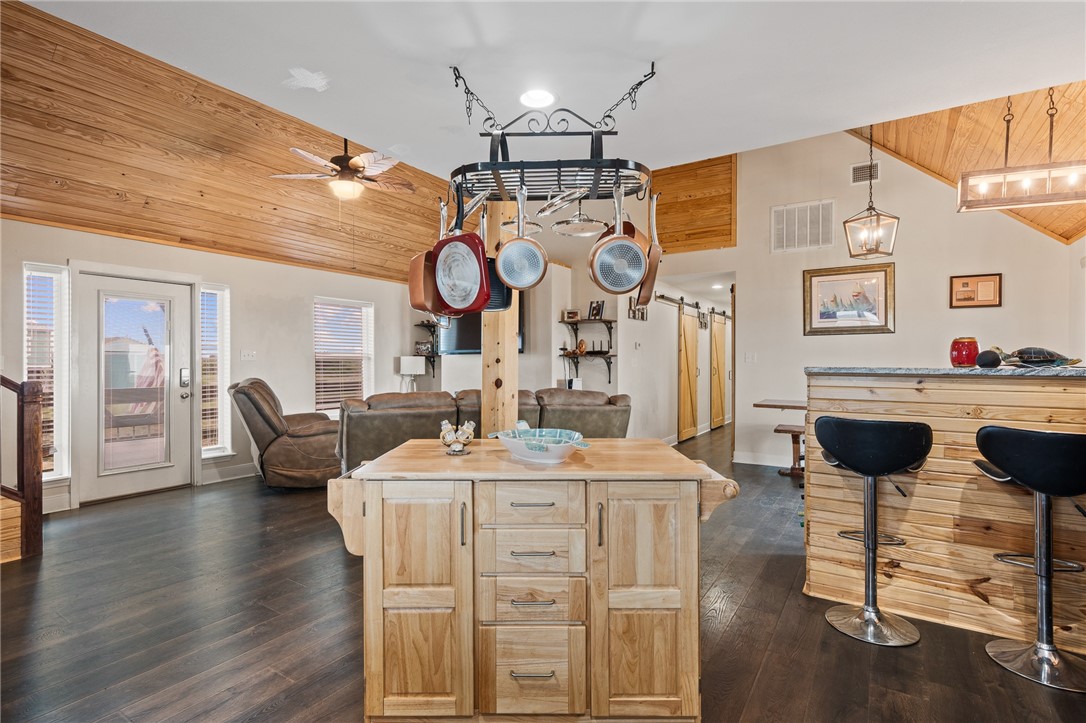 53 Tern Street Rockport TX 78382