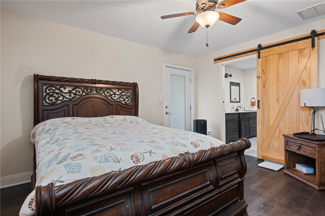 53 Tern Street Rockport TX 78382