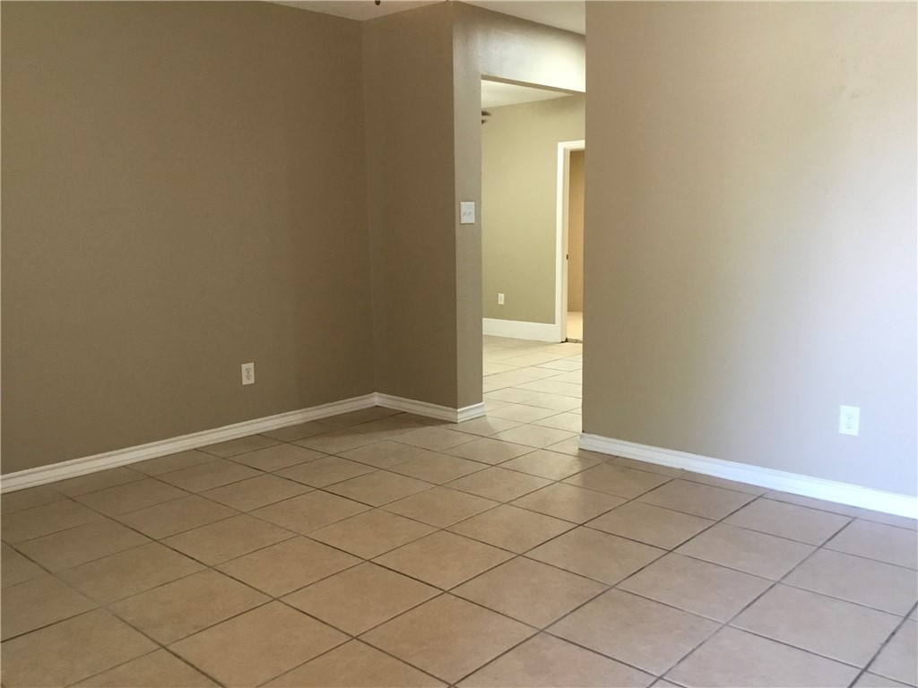 1110 Green Lane Drive Corpus Christi TX 78405