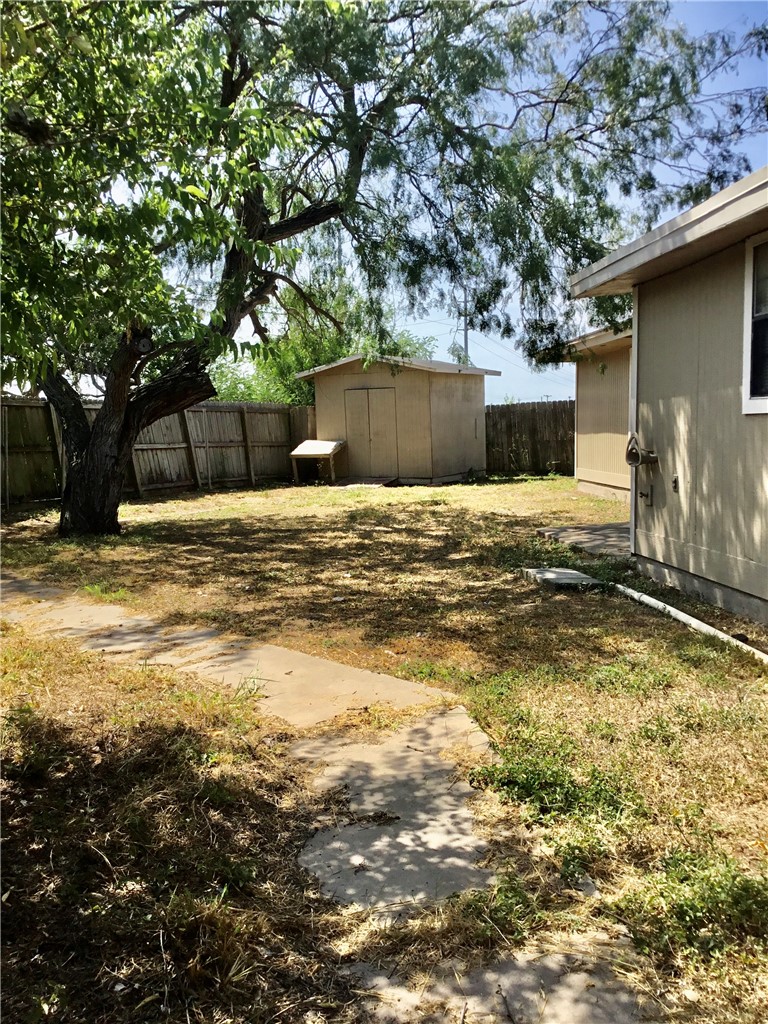 1110 Green Lane Drive Corpus Christi TX 78405