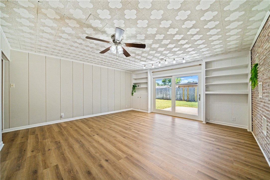 429 Montclair Drive Corpus Christi TX 78412