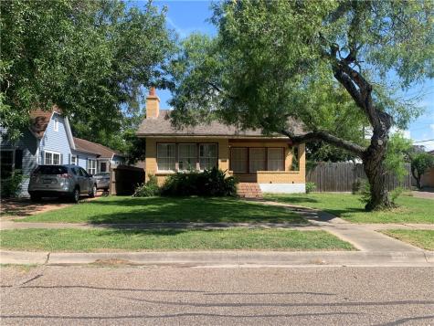400 Naples Street Corpus Christi TX 78404