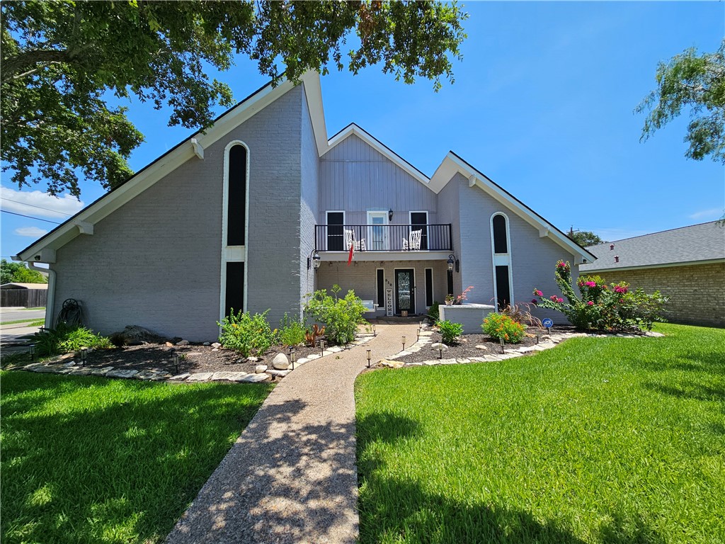 319 San Saba Drive Portland TX 78374
