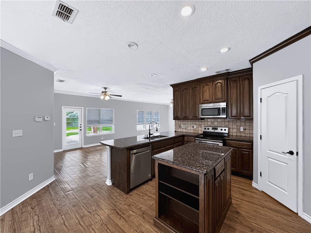 6402 Bellac Street Corpus Christi TX 78414