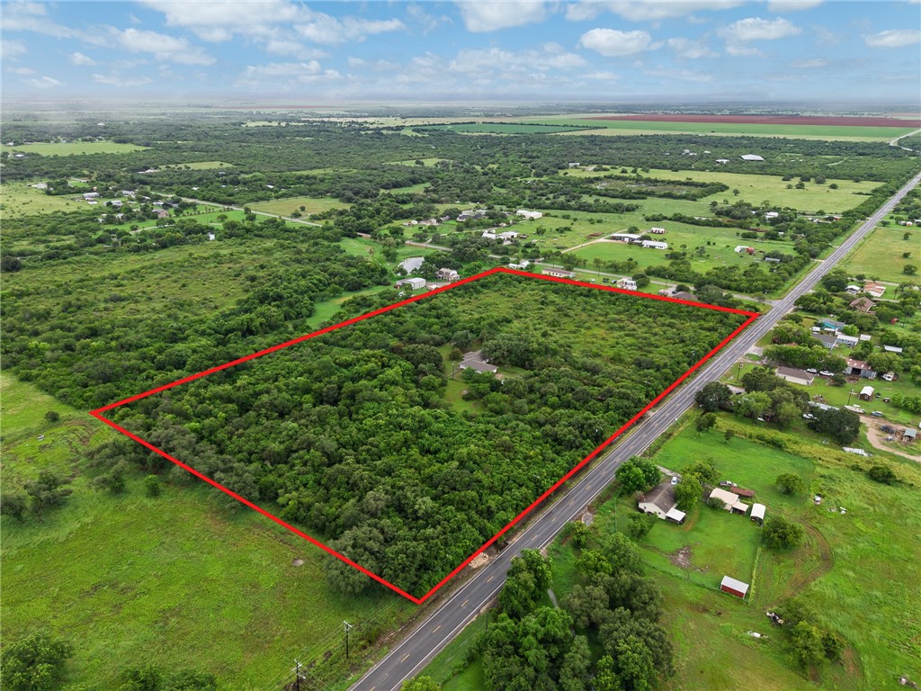 109 Fm 1360 Woodsboro TX 78393