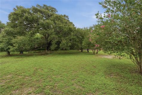 109 Fm 1360 Woodsboro TX 78393