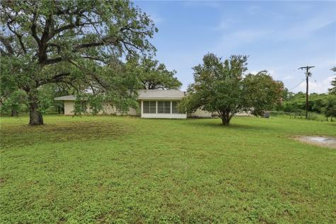 109 Fm 1360 Woodsboro TX 78393