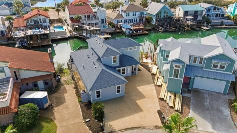 13745 Tajamar Street Corpus Christi TX 78418