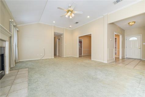 10416 N 7th Street Pettus TX 78146