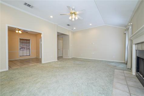 10416 N 7th Street Pettus TX 78146