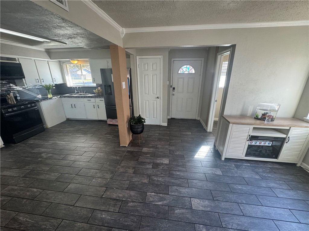 5734 Tanglewood Drive Corpus Christi TX 78412