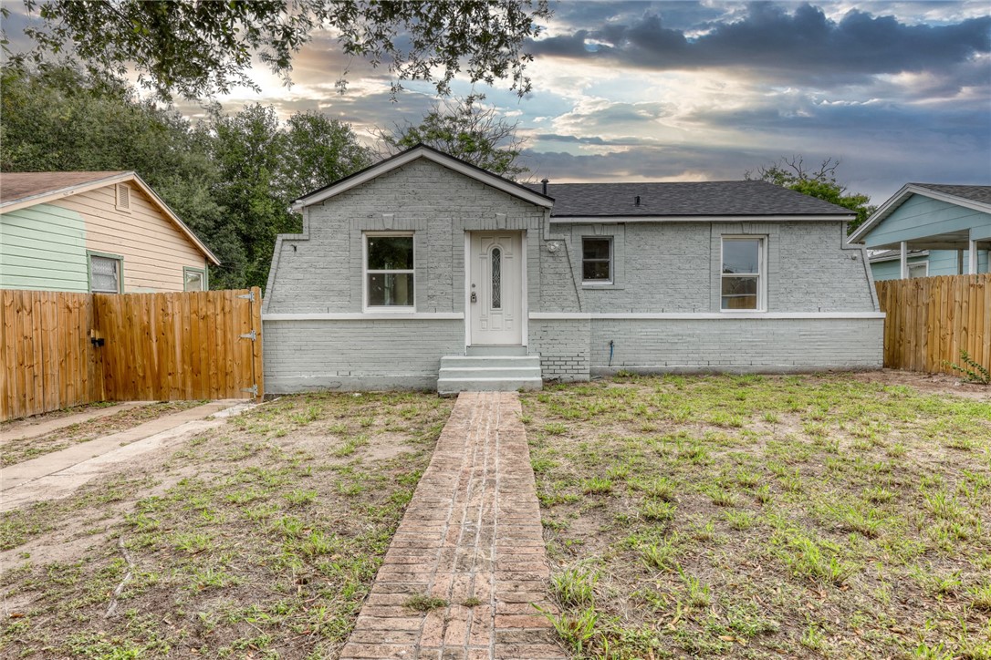 1138 Golla Drive Corpus Christi TX 78407