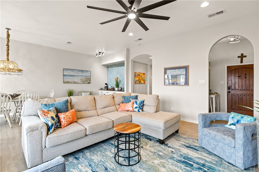 14334 Cruiser Street 103 Corpus Christi TX 78418