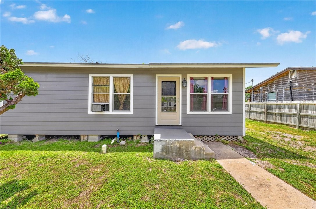 5329 Alaniz Drive Corpus Christi TX 78415