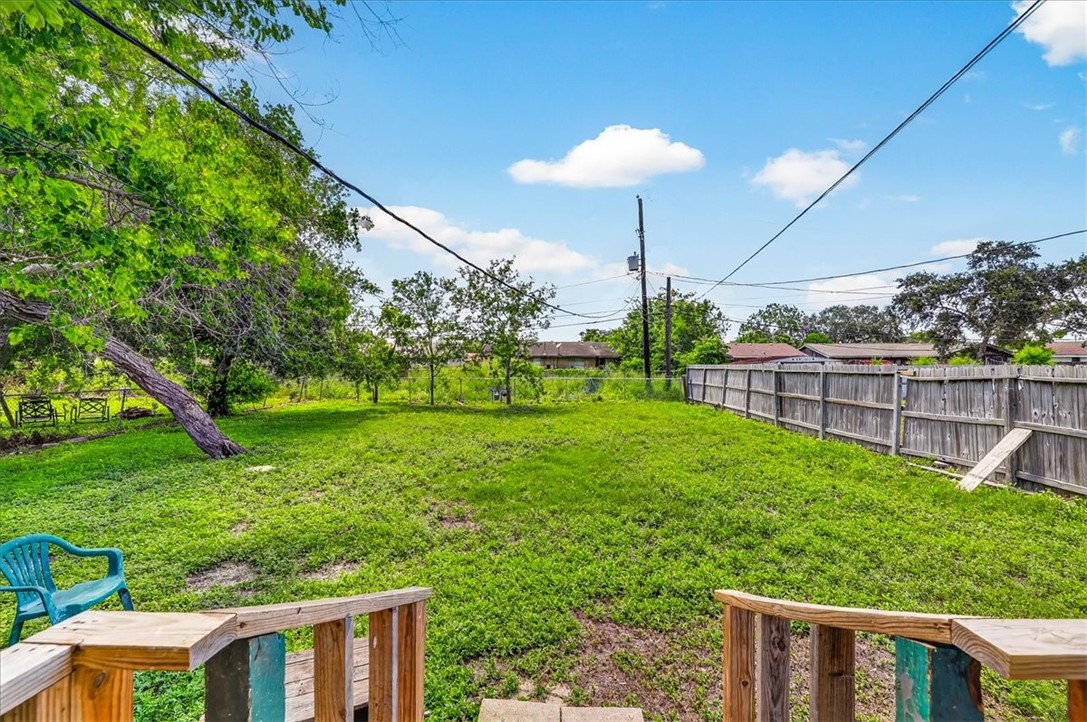 5329 Alaniz Drive Corpus Christi TX 78415