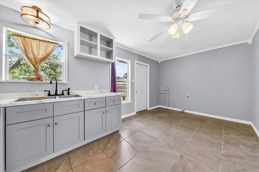 5329 Alaniz Drive Corpus Christi TX 78415