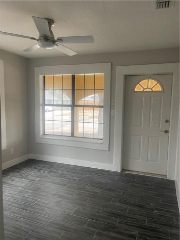 916 S Reynolds Street Alice TX 78332