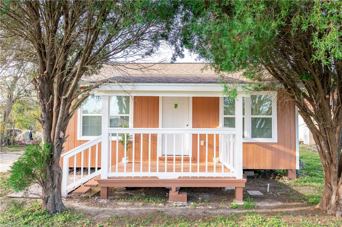 3005 Houston Street Corpus Christi TX 78415
