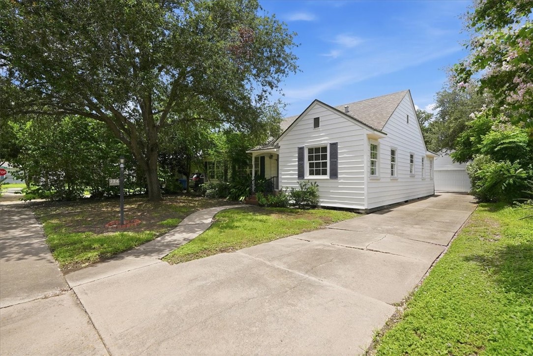 334 Camellia Drive Corpus Christi TX 78404