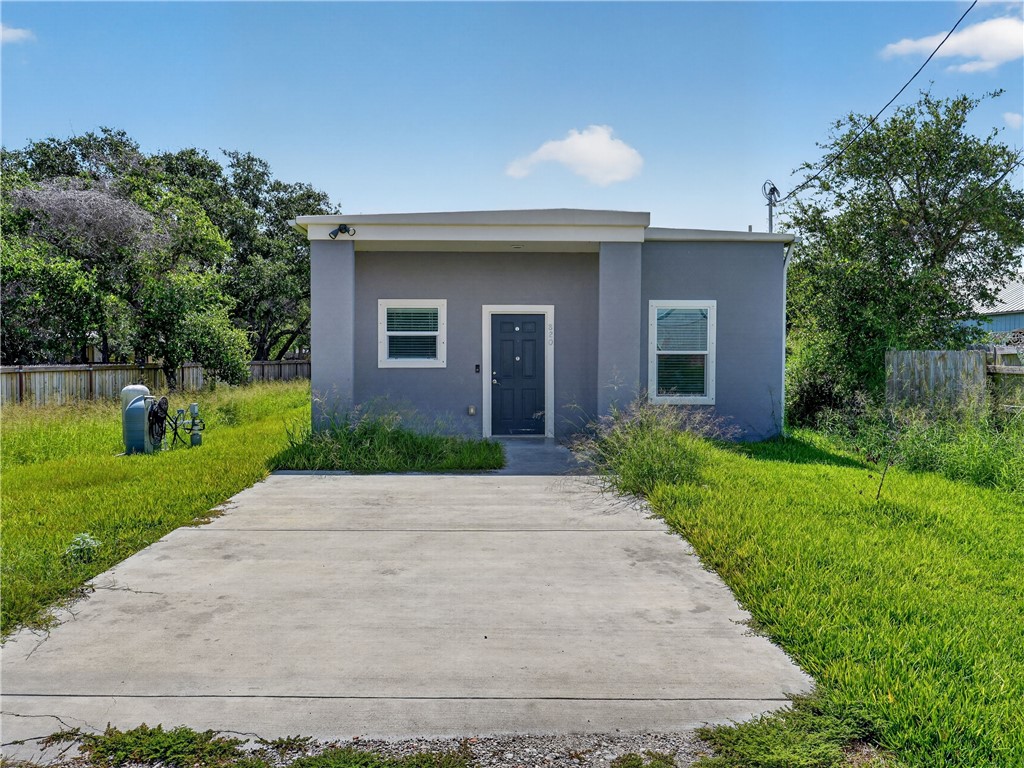 820 Ruby Allen Street Rockport TX 78382