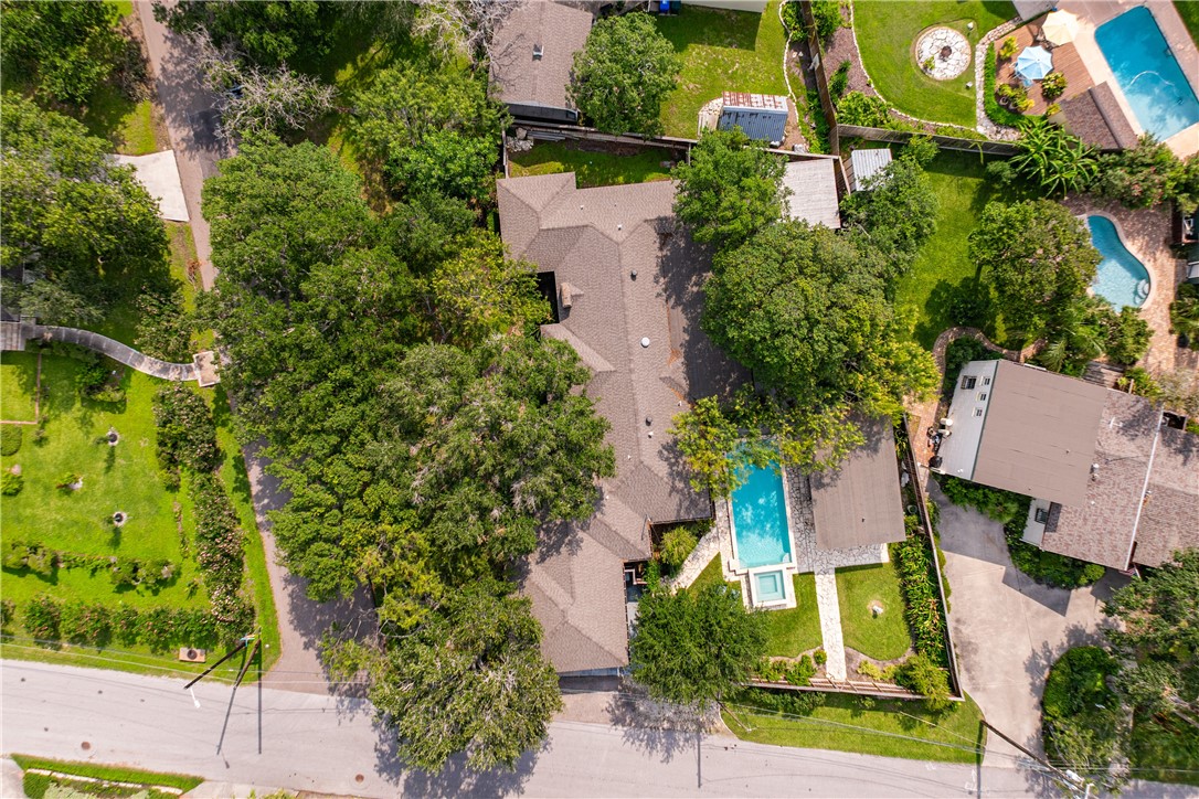 155 Santa Barbara Street Corpus Christi TX 78411