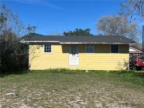 625 E Avenue H Robstown TX 78380