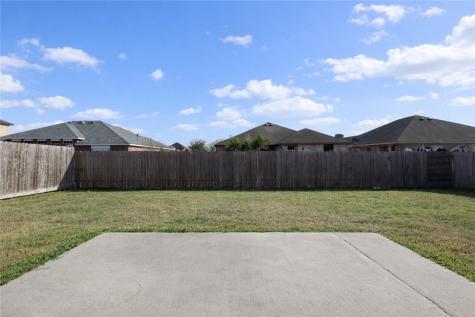 2103 Margaret Lane Kingsville TX 78363