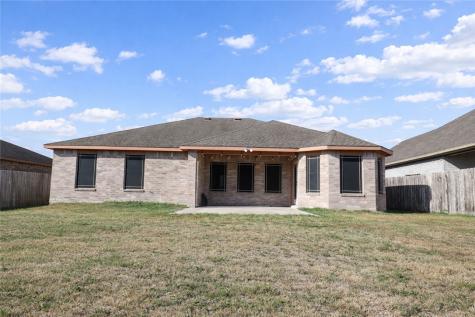 2103 Margaret Lane Kingsville TX 78363