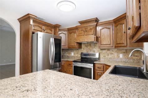 2103 Margaret Lane Kingsville TX 78363