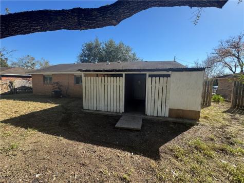 904 W Walton Street Beeville TX 78102