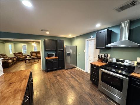 101 Ghent Place Portland TX 78374