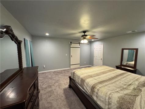 101 Ghent Place Portland TX 78374