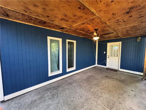 101 Ghent Place Portland TX 78374