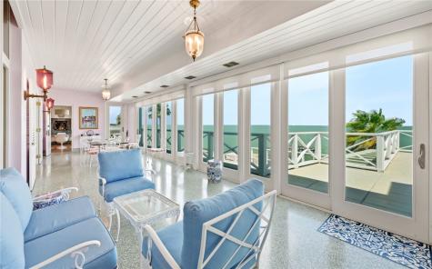 4002 Ocean Drive Corpus Christi TX 78411