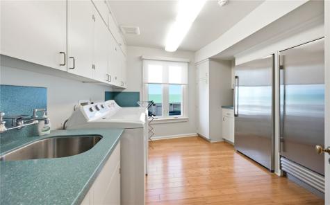 4002 Ocean Drive Corpus Christi TX 78411