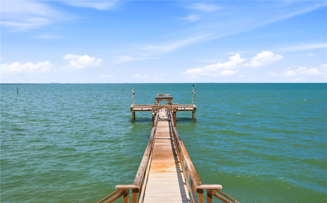 4002 Ocean Drive Corpus Christi TX 78411