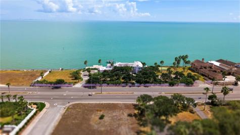 4002 Ocean Drive Corpus Christi TX 78411
