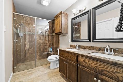 1903 Cottonwood Drive Portland TX 78374