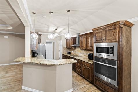 1903 Cottonwood Drive Portland TX 78374