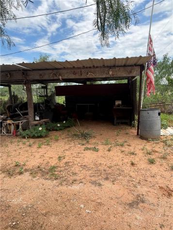 43 Robbie Street Hebbronville TX 78361