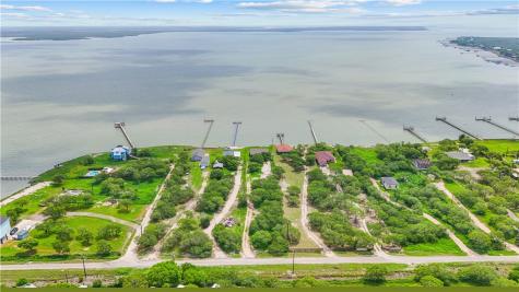 636 S County Road 1150 Riviera TX 78379