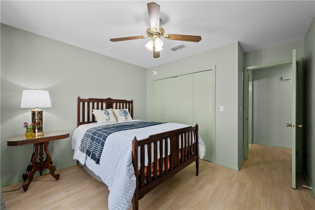 1513 Bluebird Lane Rockport TX 78382