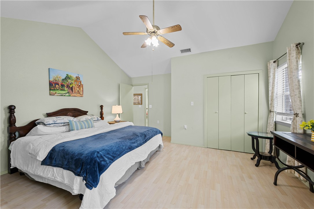 1513 Bluebird Lane Rockport TX 78382